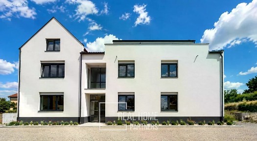 Prodej bytu 2+kk 70 m²