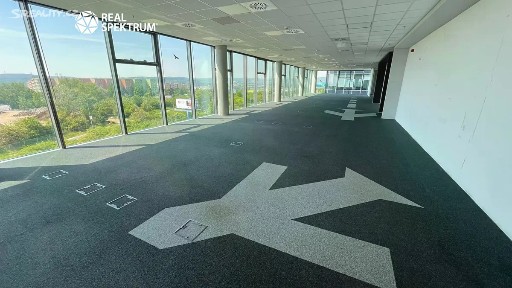 Pronájem kanceláře 1363 m² Palachovo náměstí, Brno - Starý Lískovec