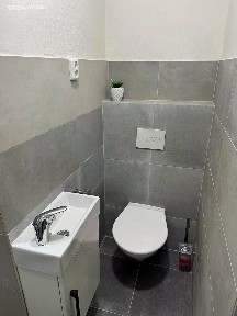 Pronájem bytu 1+kk 40 m² Barákova, Praha - Modřany