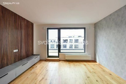 Pronájem bytu 4+kk 111 m²