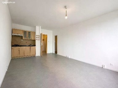 Pronájem bytu 1+kk 29 m² Peškova, Praha - Hlubočepy