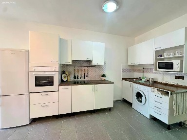 Pronájem bytu 3+kk 80 m² Martinova, Praha - Dubeč