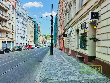 Pronájem bytu 2+kk 49 m² Bělehradská, Praha - Vinohrady