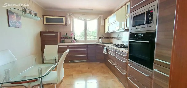 Pronájem bytu 3+1 80 m² U Cvičiště, Jihlava