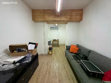Pronájem kanceláře 60 m²