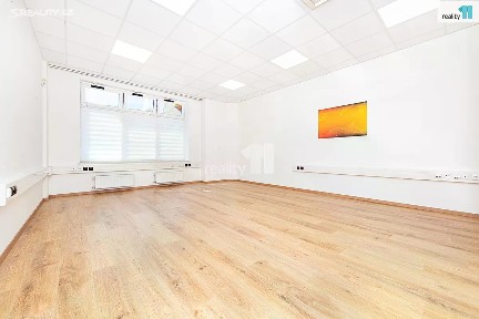 Pronájem kanceláře 46 m² Smolenská, Praha - Vršovice