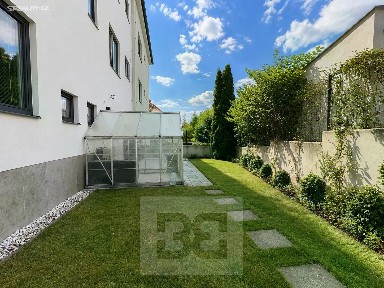 Pronájem rodinného domu 362 m², pozemek 180 m² Březinova, Brno - Žabovřesky