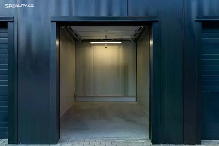 Pronájem skladového prostoru 8 m²