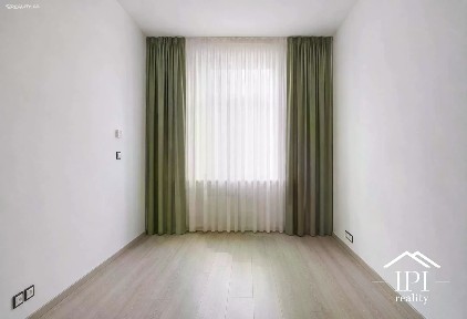Pronájem bytu 2+kk 55 m² Veverkova, Praha - Holešovice