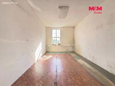 Pronájem výrobní haly, prostoru 160 m²