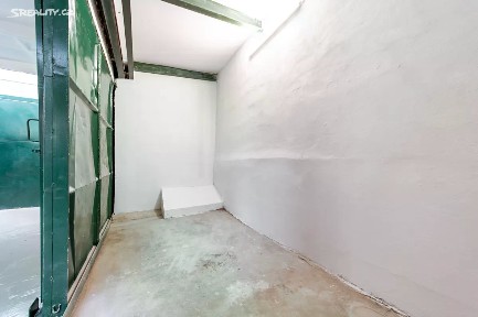 Prodej skladového prostoru 11 m²
