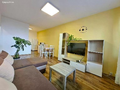 Pronájem bytu 2+kk 43 m² Vašátkova, Praha - Černý Most