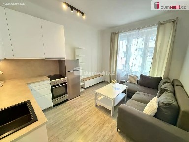 Pronájem bytu 2+kk 43 m² Stupkova, Praha - Holešovice