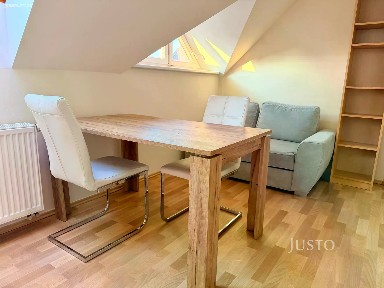 Pronájem bytu pokoje 28 m² Praskačka