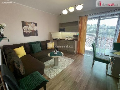 Pronájem bytu 2+kk 44 m²