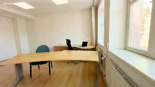 Pronájem kanceláře 17 m² Wenzigova, Praha - Nové Město