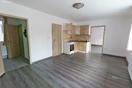 Pronájem bytu 2+kk 50 m² Pelnářova, Domažlice - Bezděkovské Předměstí