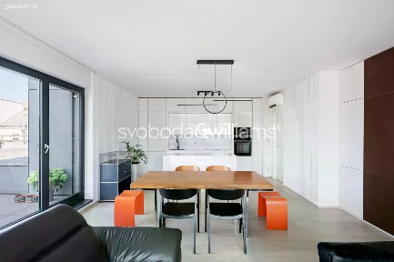 Prodej bytu 4+kk 115 m² Vojenova, Praha - Libeň