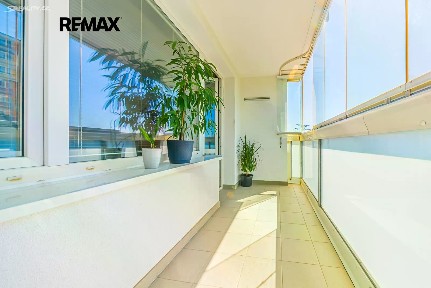 Prodej bytu 1+kk 25 m² Dobevská, Praha - Kamýk