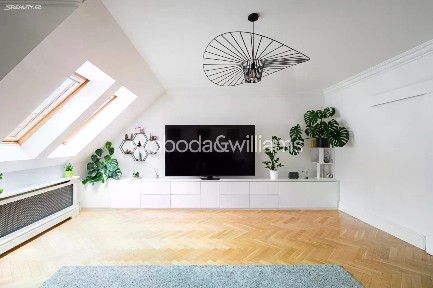 Prodej bytu 3+1 116 m² Lužická, Praha - Vinohrady