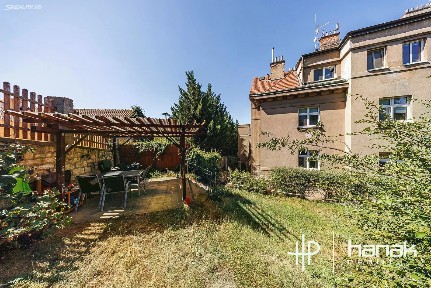 Prodej bytu 1+1 42 m² Pod Pekařkou, Praha - Podolí