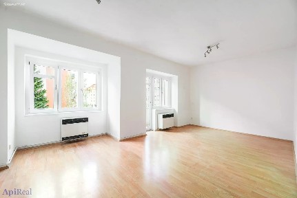 Prodej bytu 2+1 69 m² Kloboučnická, Praha - Nusle