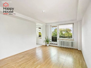 Prodej bytu 2+kk 46 m² Devonská, Praha - Hlubočepy