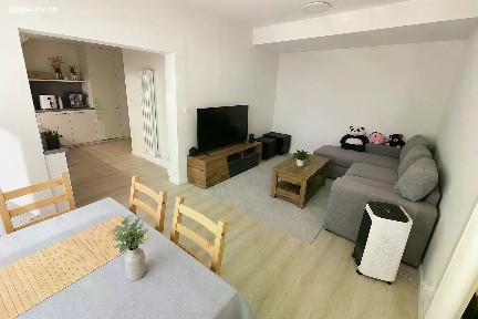 Prodej bytu 2+kk 49 m² Poděbradská, Praha - Vysočany