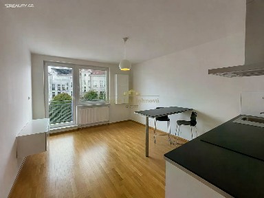 Prodej bytu 1+kk 29 m² Praha - Libeň