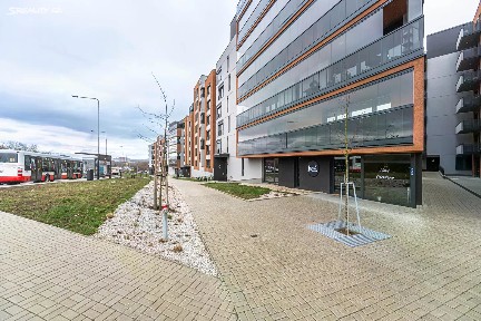 Prodej bytu 1+kk 34 m² Sochorcova, Praha - Háje