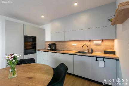 Prodej bytu 3+kk 95 m² Kruhy, Ráječko