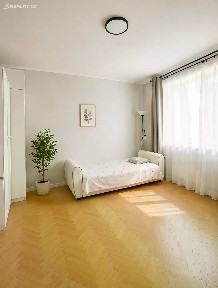 Pronájem bytu 2+1 56 m² Kosatcová, Praha - Záběhlice