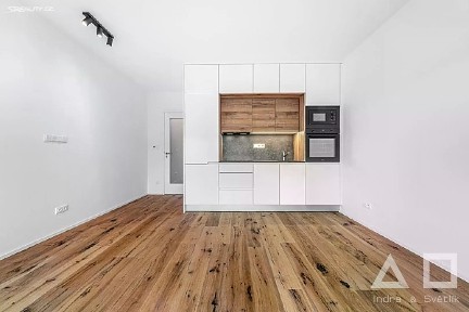 Pronájem bytu 2+kk 50 m² Kurandové, Praha - Hlubočepy