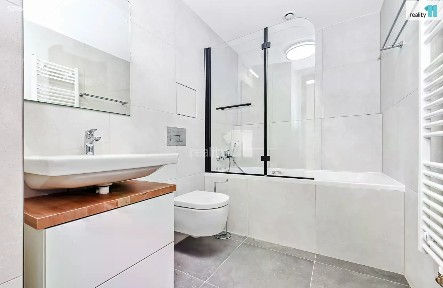 Pronájem bytu 2+kk 70 m² Šiklové, Praha - Smíchov