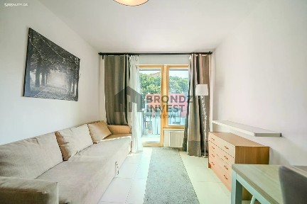 Pronájem bytu 2+kk 45 m² Pod Kavalírkou, Praha - Košíře