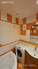 Prodej bytu 2+1 52 m² Sokolovská cesta, Teplice - Řetenice