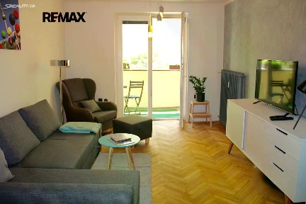 Pronájem bytu 2+1 52 m² Vinohradská, Praha - Vinohrady
