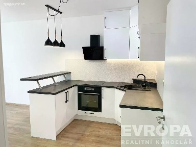 Pronájem bytu 2+kk 48 m² Ondrákové, Praha - Hlubočepy