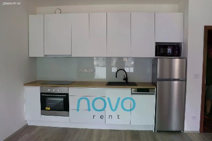 Pronájem bytu 1+kk 35 m² Arnošta Staňka, Praha - Hostivař