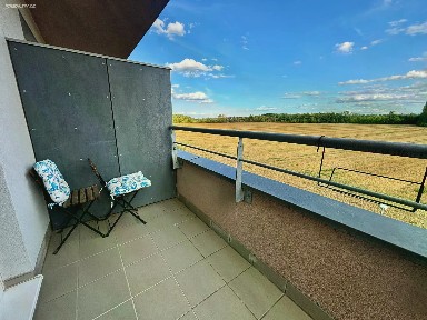 Pronájem bytu 1+kk 34 m² Kadečkové, Praha - Letňany