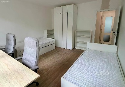 Pronájem bytu pokoje 23 m² Markovická, Hradec Králové - Slezské Předměstí