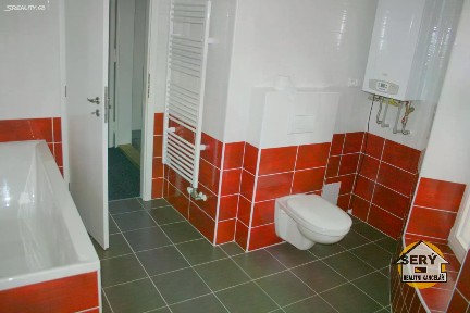 Pronájem bytu 1+kk 44 m² třída Legionářů, Jihlava