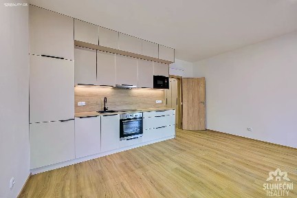 Pronájem bytu 1+kk 33 m² 28. října, Uherské Hradiště
