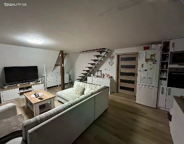 Prodej bytu 5+kk 104 m² kpt. Jaroše, Kladno - Kročehlavy