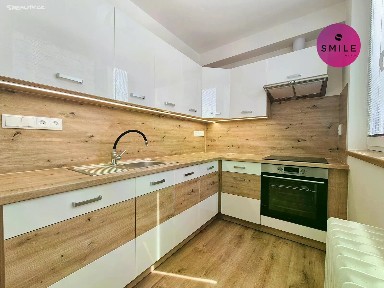 Pronájem bytu 3+1 64 m²