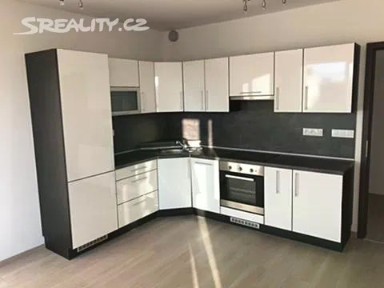 Pronájem bytu 2+kk 58 m² náměstí Biskupa Bruna, Ostrava - Moravská Ostrava