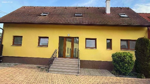 Velké Přílepy, Praha-západ, Polní