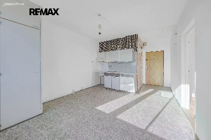 Pronájem bytu 2+kk 35 m² Školní pěšina, Chomutov