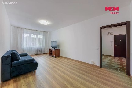 Pronájem bytu 2+1 57 m² Charkovská, Karlovy Vary