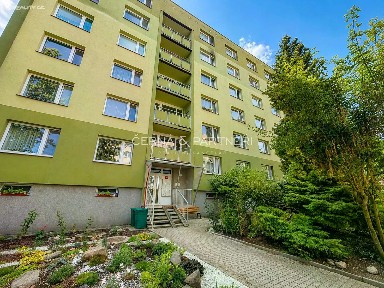 Prodej bytu 3+1 64 m² Ladova, Chlumec